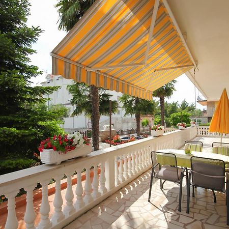 Guesthouse Brajković Vodice Eksteriør billede