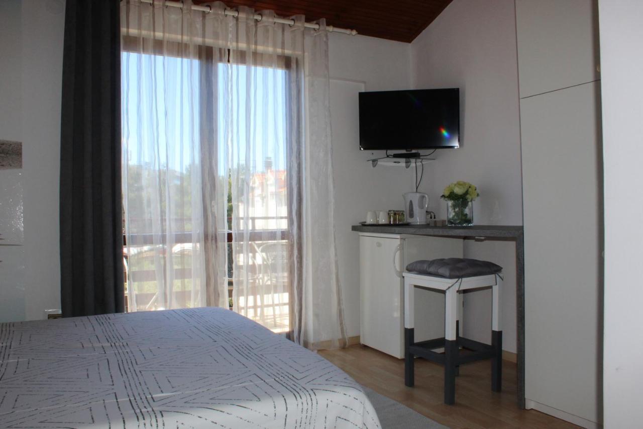 Guesthouse Brajković Vodice Eksteriør billede