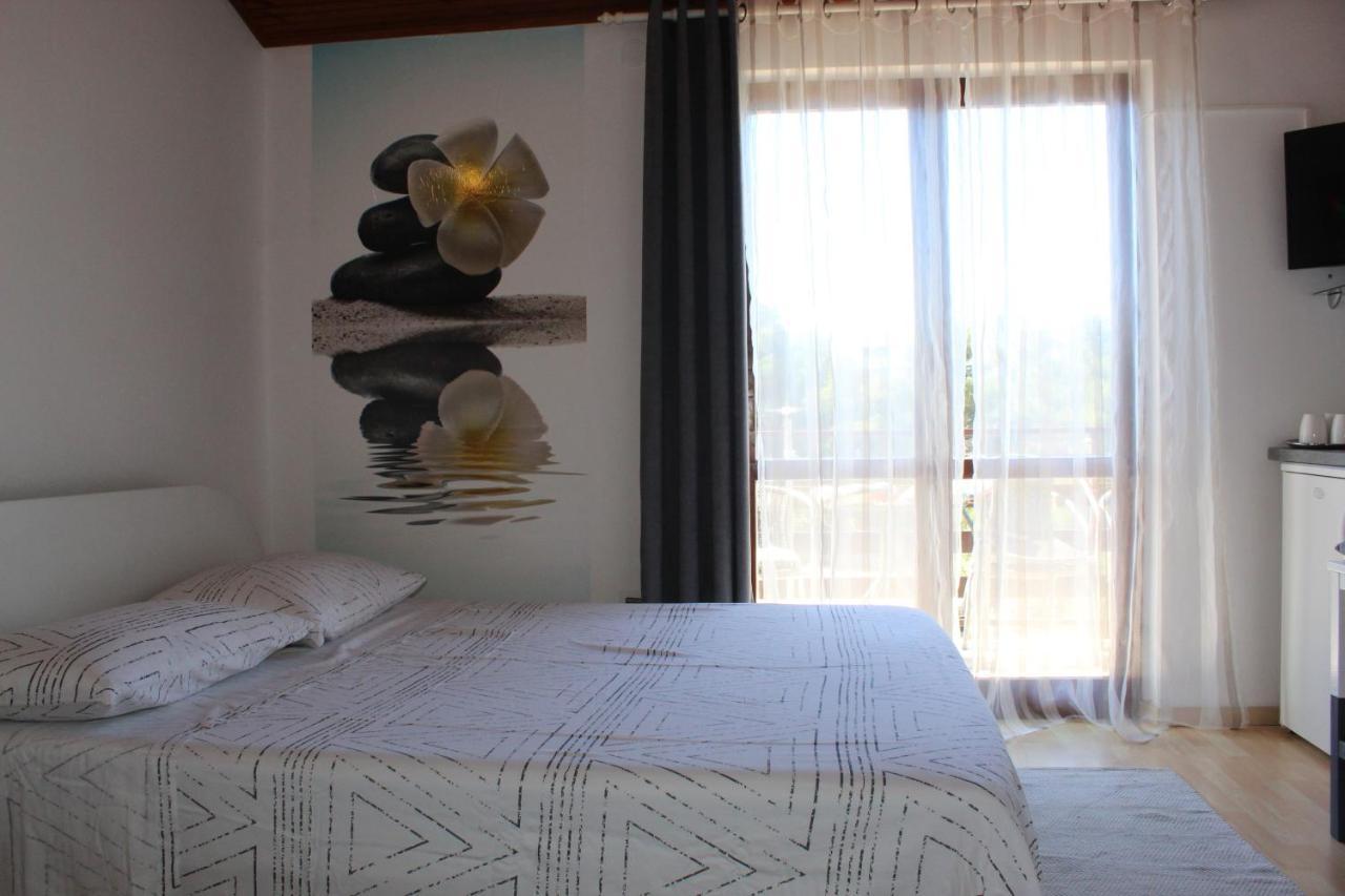Guesthouse Brajković Vodice Eksteriør billede