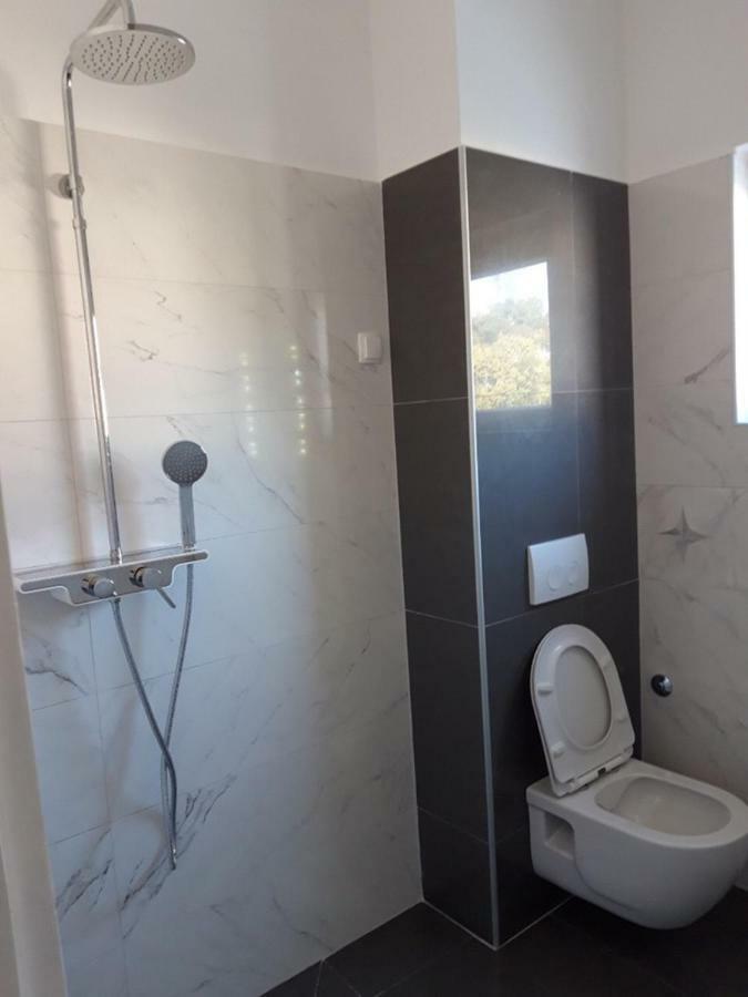 Guesthouse Brajković Vodice Eksteriør billede